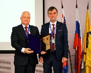 DSC004.jpg